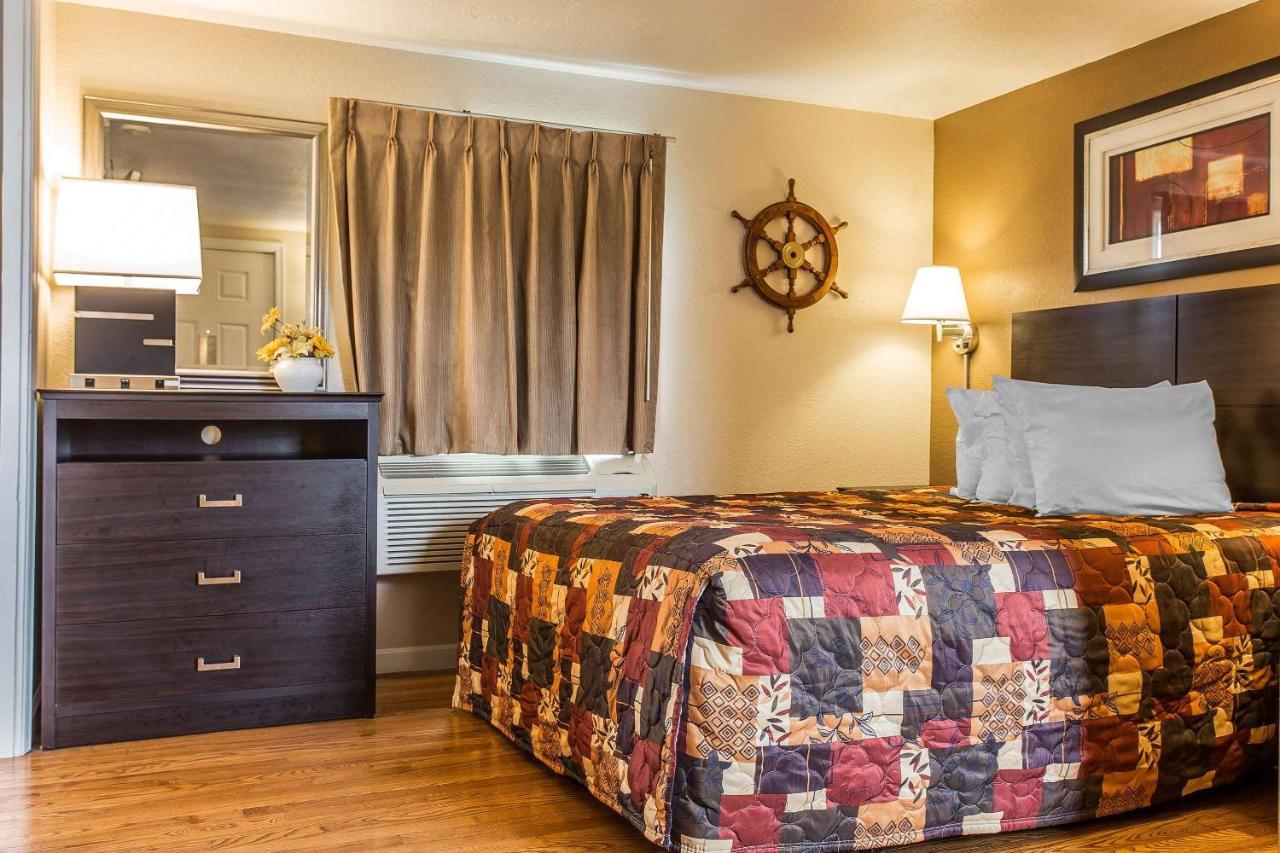 Rodeway Inn & Suites Nags Head Zewnętrze zdjęcie